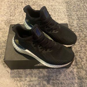 Adidas boost shoes men’s size 9.5